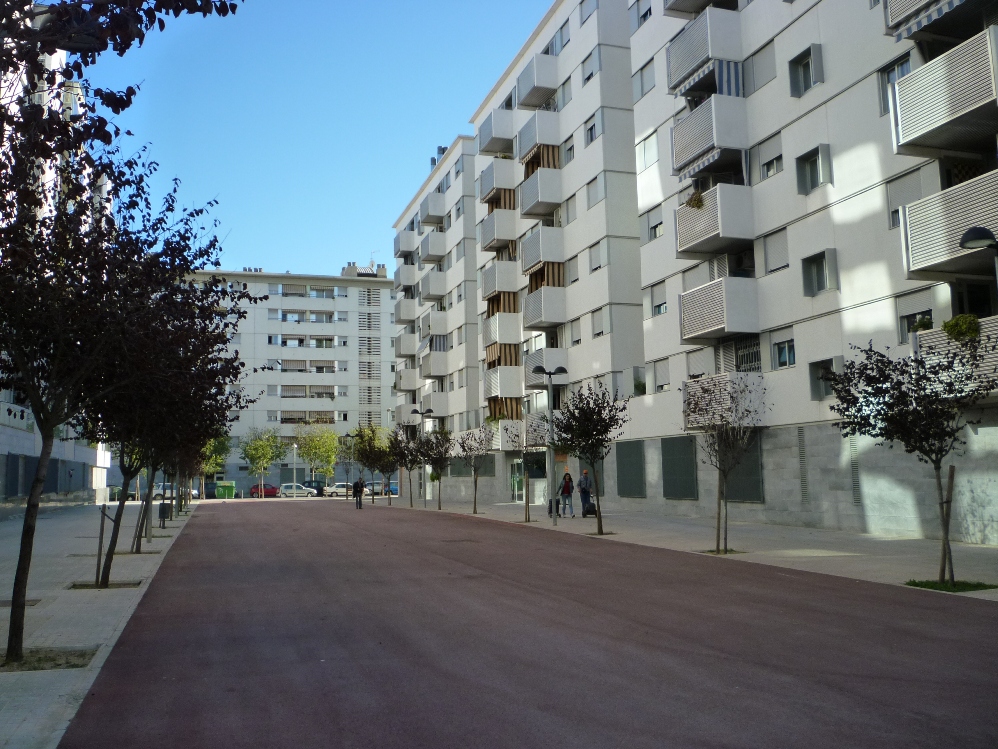 Nous blocs prop de la plaça de Sant Roc Foto: Moisès Jordi